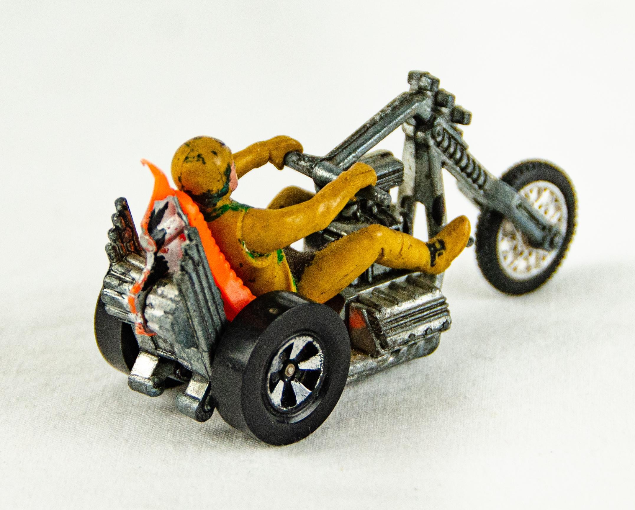1970s Hot Wheels Mattel Rrrumblers Orange Torque Chop W/rider
