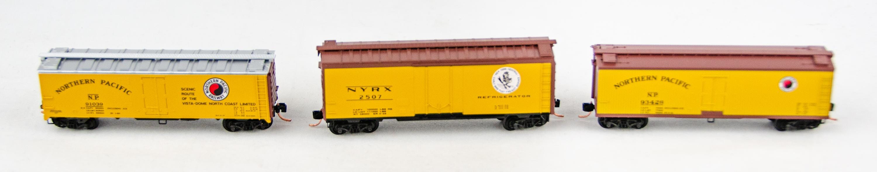 Assorted Micro Train Lines 1:160 N Scale Model Train Freight Box Cars ...
