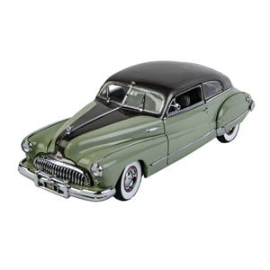 Danbury Mint 1948 Buick Roadmaster Coupe Gray 1:24 Scale Diecast Model Car