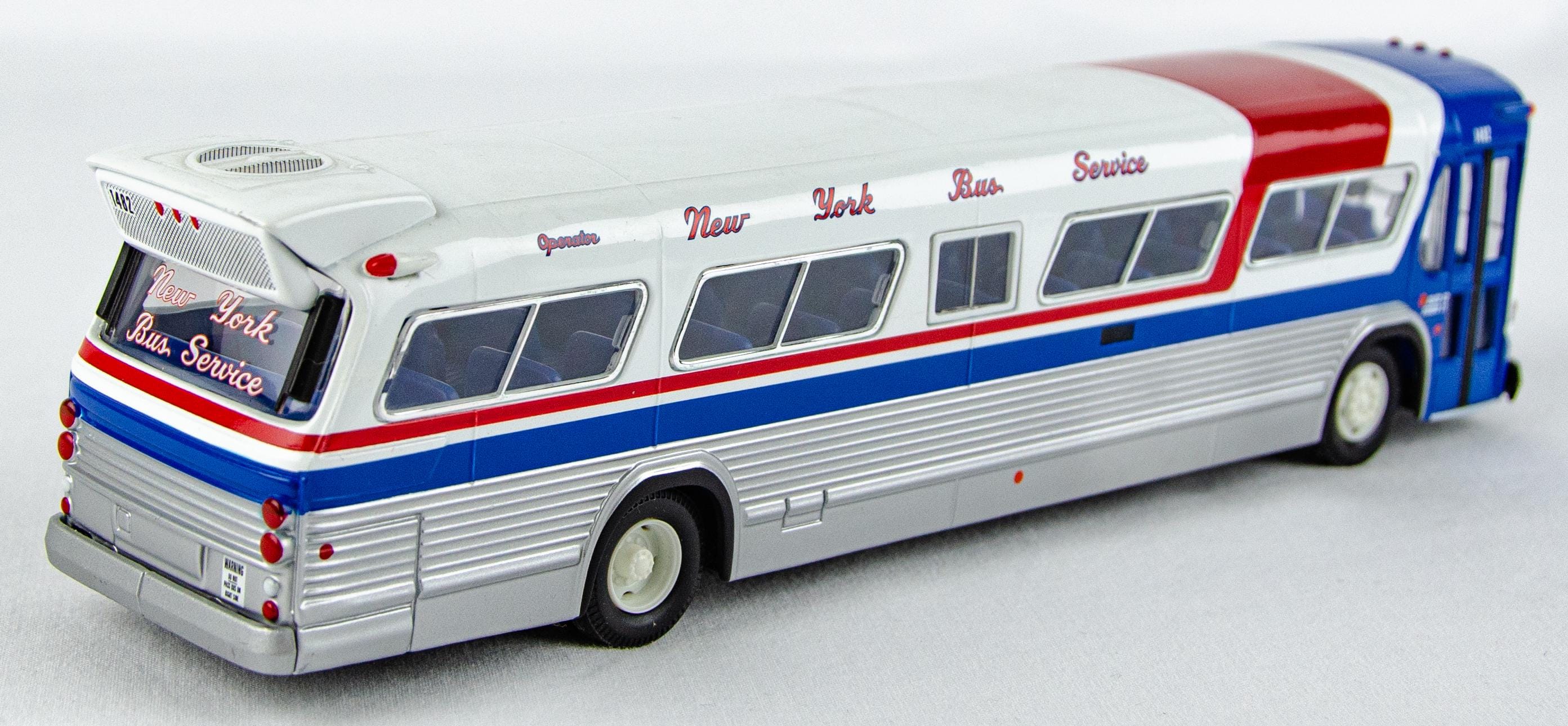 Corgi US54313 GM Fishbowl New York Bus Service 1:50 Scale Diecast