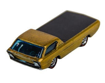 Vintage Hot Wheels 1:64 Scale 1967 Redline Deora Diecast Model Car