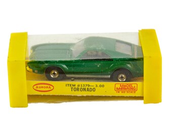 24 396 AFX Aurora Thunderjet Tjet Bachmann Stock Silicone Slot Car Tires C2