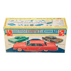Sealed Vintage AMT K-8061 1:25 Scale 1961 Plymouth Valiant Custom Model Car Kit