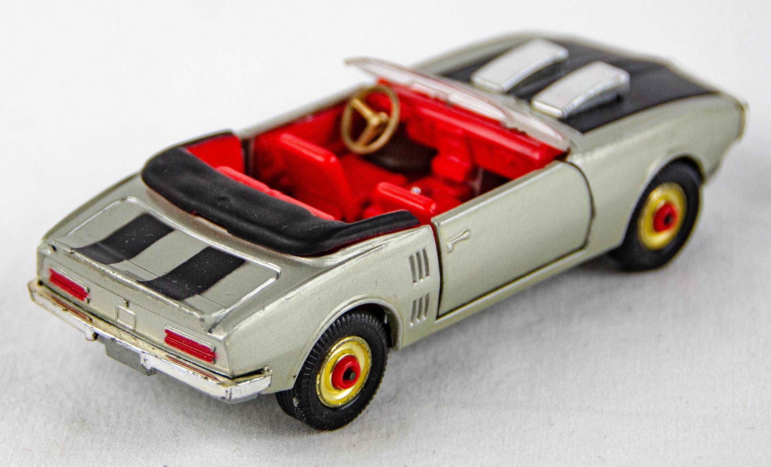 Corgi Toys Whizzwheels 343 Pontiac Firebird Convertible 1:50 Scale