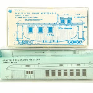 Tomalco Sn3 D&RGW Coach Combine Long Caboose Train Car Building Kit Lot of 2