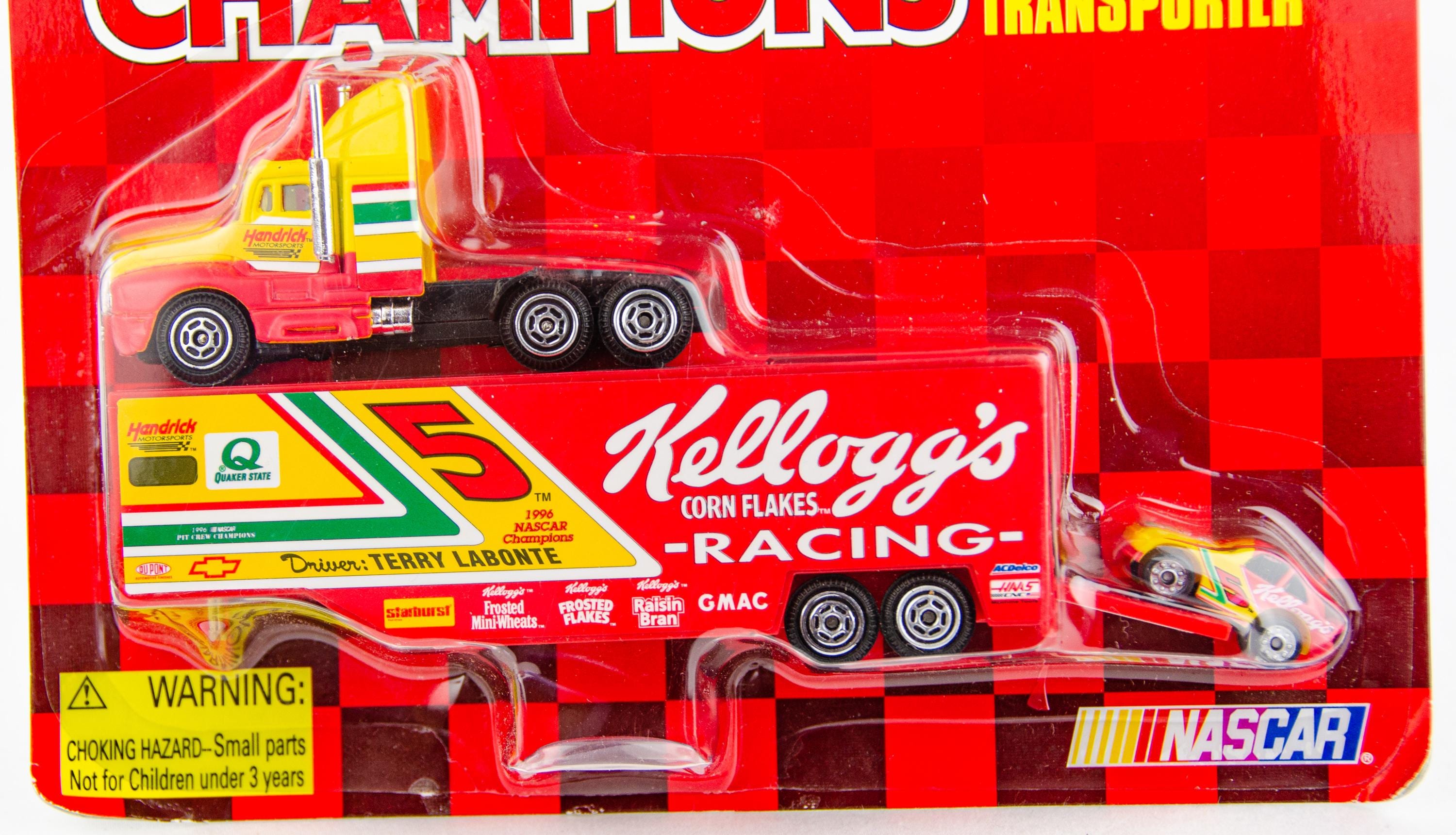 レーシングチャンピオンズ50周年記念ナスカーレーシングチームトランス