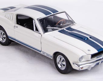 Franklin Mint 1:24 Scale 1965 Ford Shelby Mustang GT 350