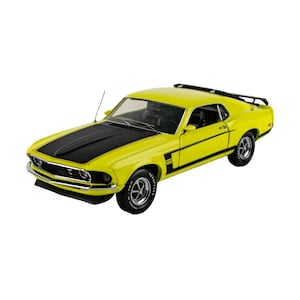 Franklin Mint 1969 Ford Mustang Boss 302 Yellow & Black 1:24 Scale Diecast Car