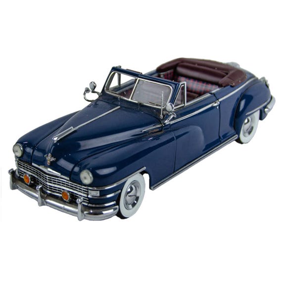 新品 ダンバリーミント 1/24 1948年式 クライスラー タウン&カントリー Amazon | ダンバリーミント 1/24 1948年式 クライスラー タウン