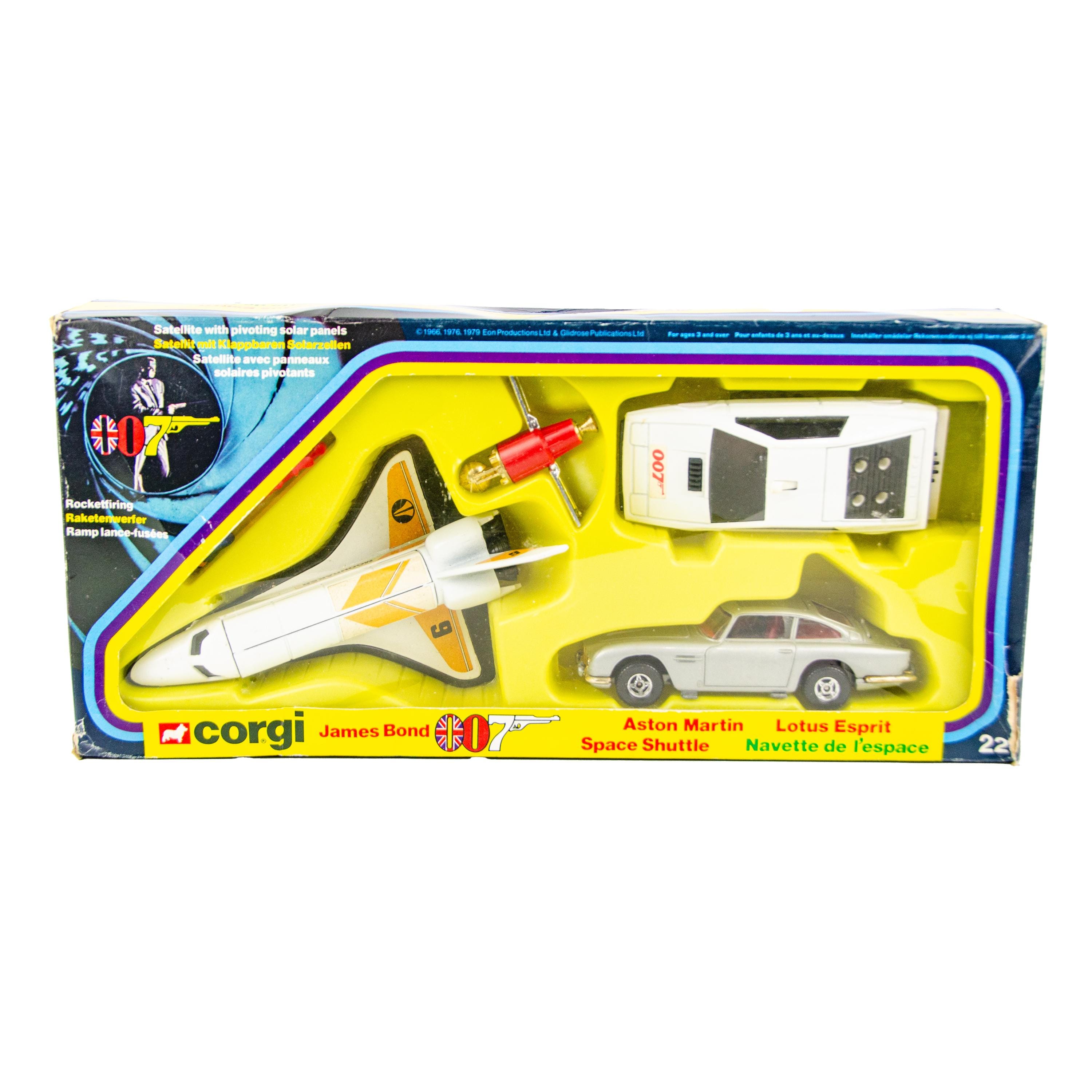 Corgi Toys Gift Set # 22 James Bond 007 Aston Martin Lotus Esprit