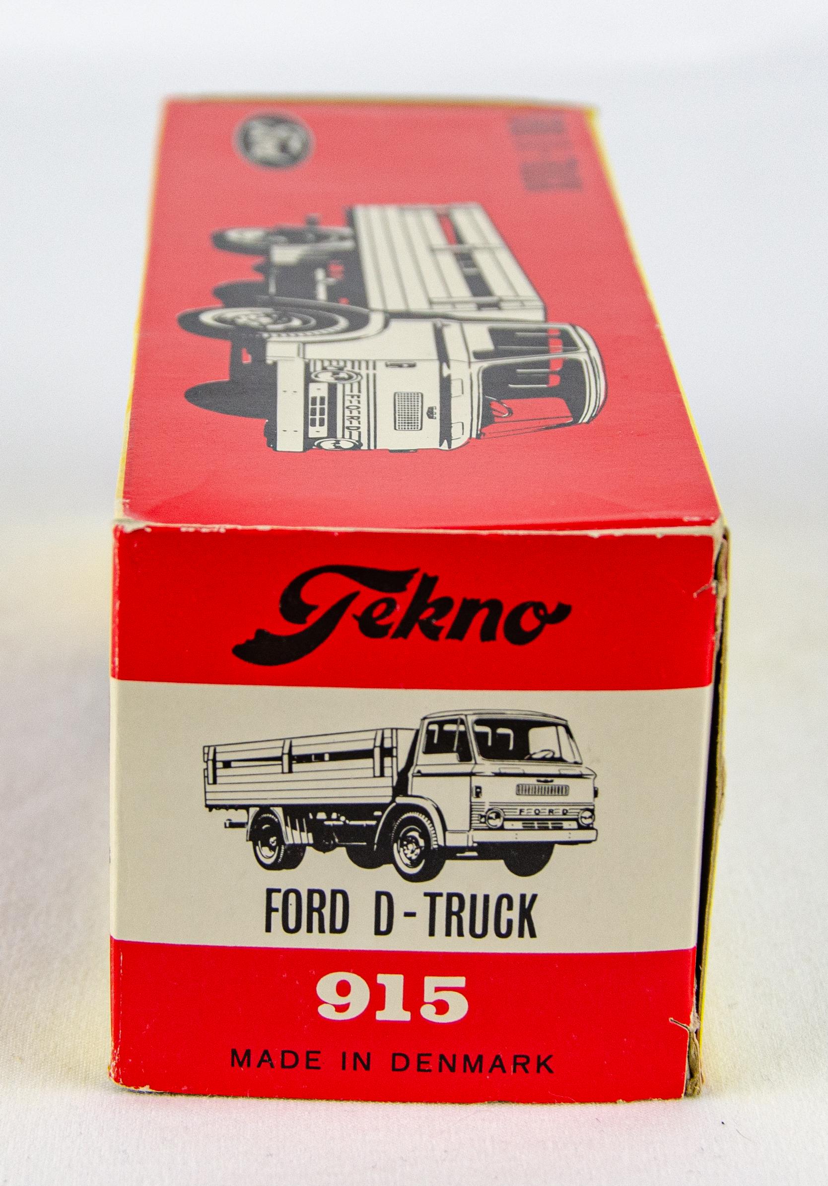 Tekno 915 Ford D-800 Extended Truck Denmark Red 1:43 Scale Diecast