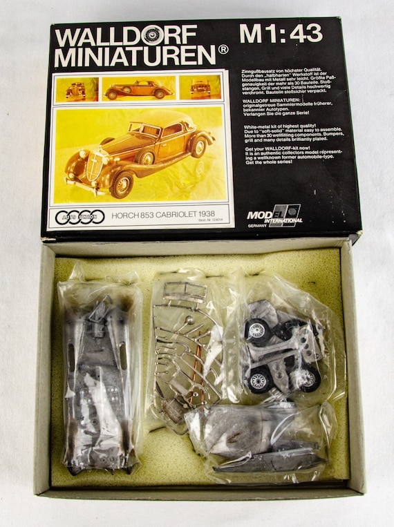 1:48 Metal Die-cast Classic Model Toy Car Set - Pull Back and Go