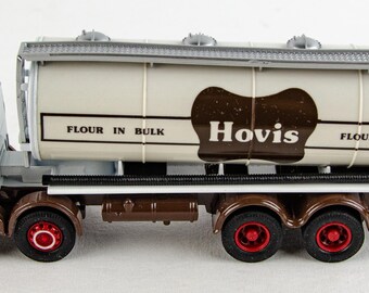 Corgi Classics Commercials Foden Tanker Hovis Truck 1:50 Scale