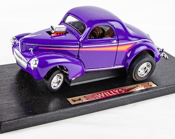 Yatming Road Legends 1941 Willy's Coupe 1:18 Scale Diecast Model