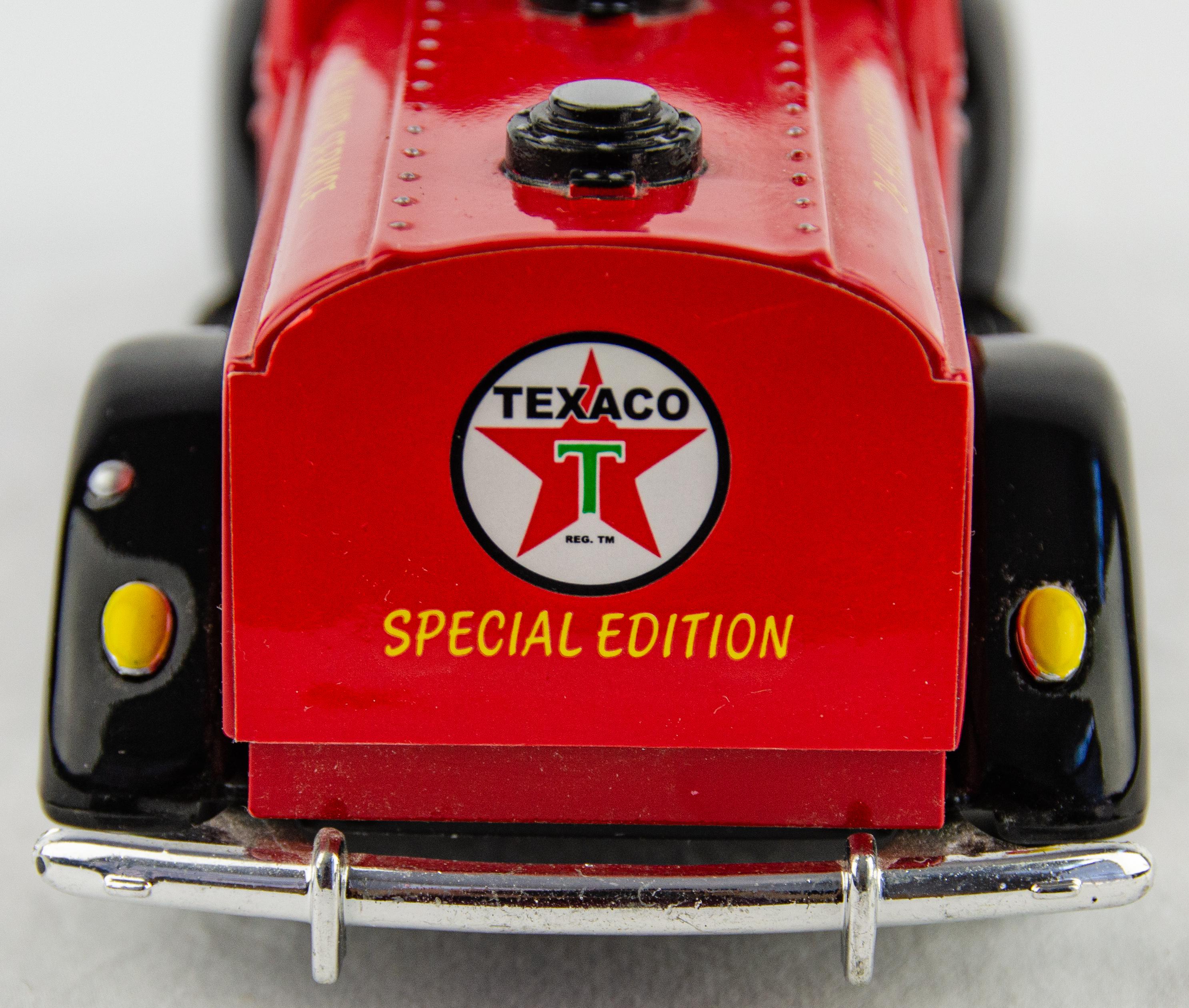 Vintage 1940 Ford Texaco Petroleum No.2 Fuel Truck by Golden Wheel