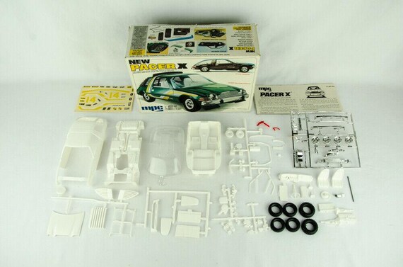 Vintage Open Box Model Car Kit - MPC # 1-7801 New AMC Pacer X 1/25