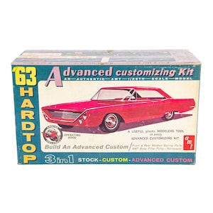 Vintage AMT 6223-200 1:25 1963 Ford Thunderbird Hardtop Custom Model Car Kit