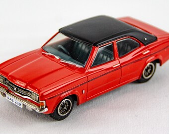 Pathfinder Viscount 1/43 – Ford Cortina Mk. III 2000E 1974 – Rouge – VISC2