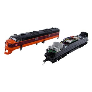 Proto 2000 1:87 HO Scale Milwaukee E7A Locomotive Model Train 920-40950 18-B