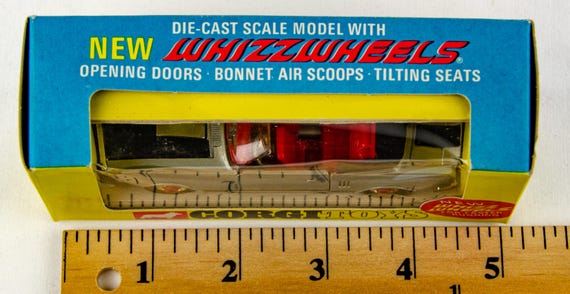 Corgi Toys Whizzwheels 343 Pontiac Firebird Convertible 1:50 Scale