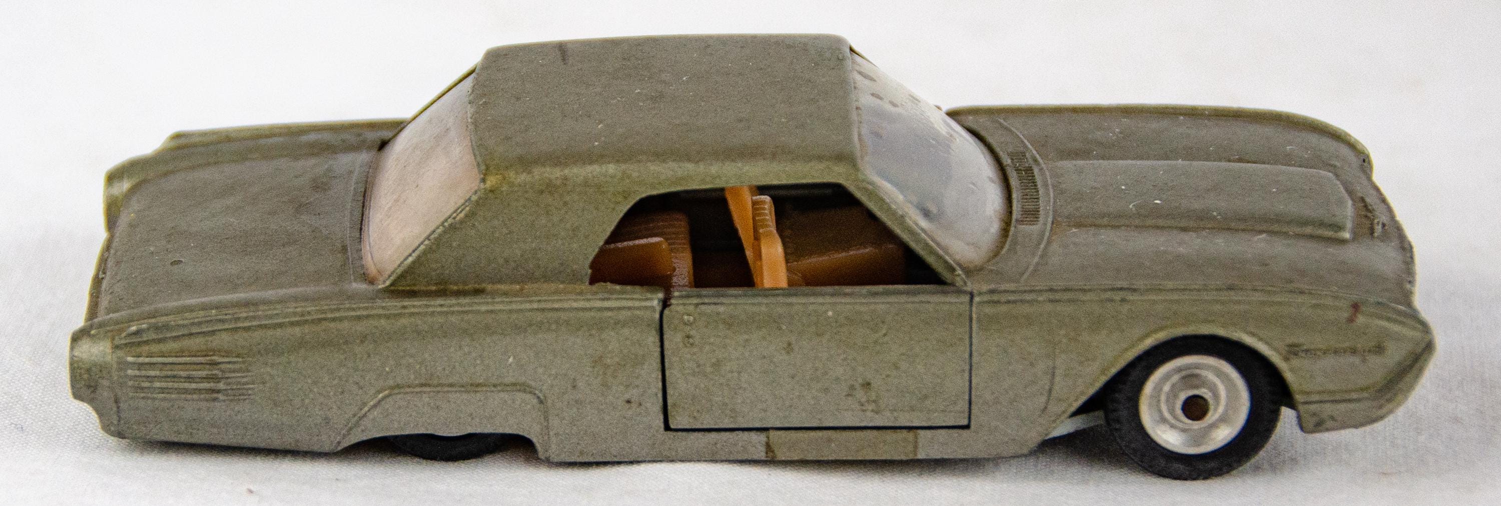 1962 Solido 128 Ford Thunderbird Gray France 1:43 Scale Diecast