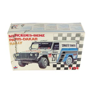 ESCI 1:24 Scale Mercedes-Benz Paris Dakar Rally Model Car Building Kit 3025
