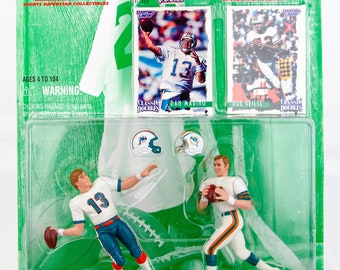 1997 Dan Marino Miami Dolphins Starting Lineup mint in pkg w/ football card