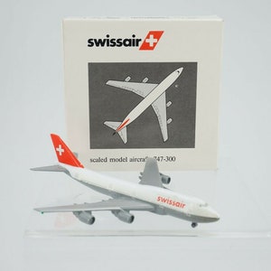 schabak1/600JAL  B747－300 Schabak 1:600 Japan Airlines JAL Boeing 747-300 901/11b