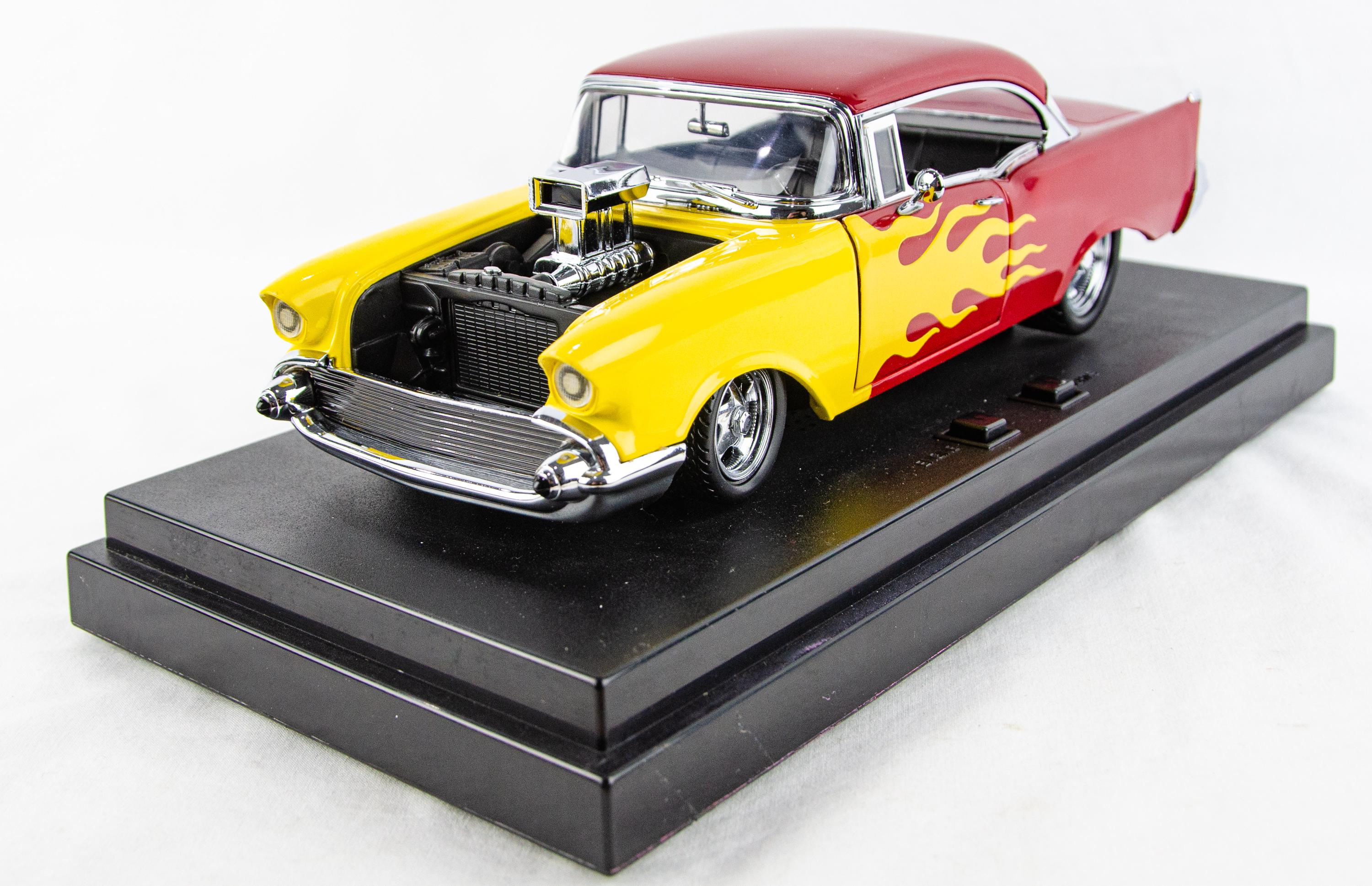 アーテル社製　ERTL社　シボレー　ベルエア　1957 1/18 ERTL 1/18 ダイキャスト 1957年型 シボレー・ベルエア 絶版