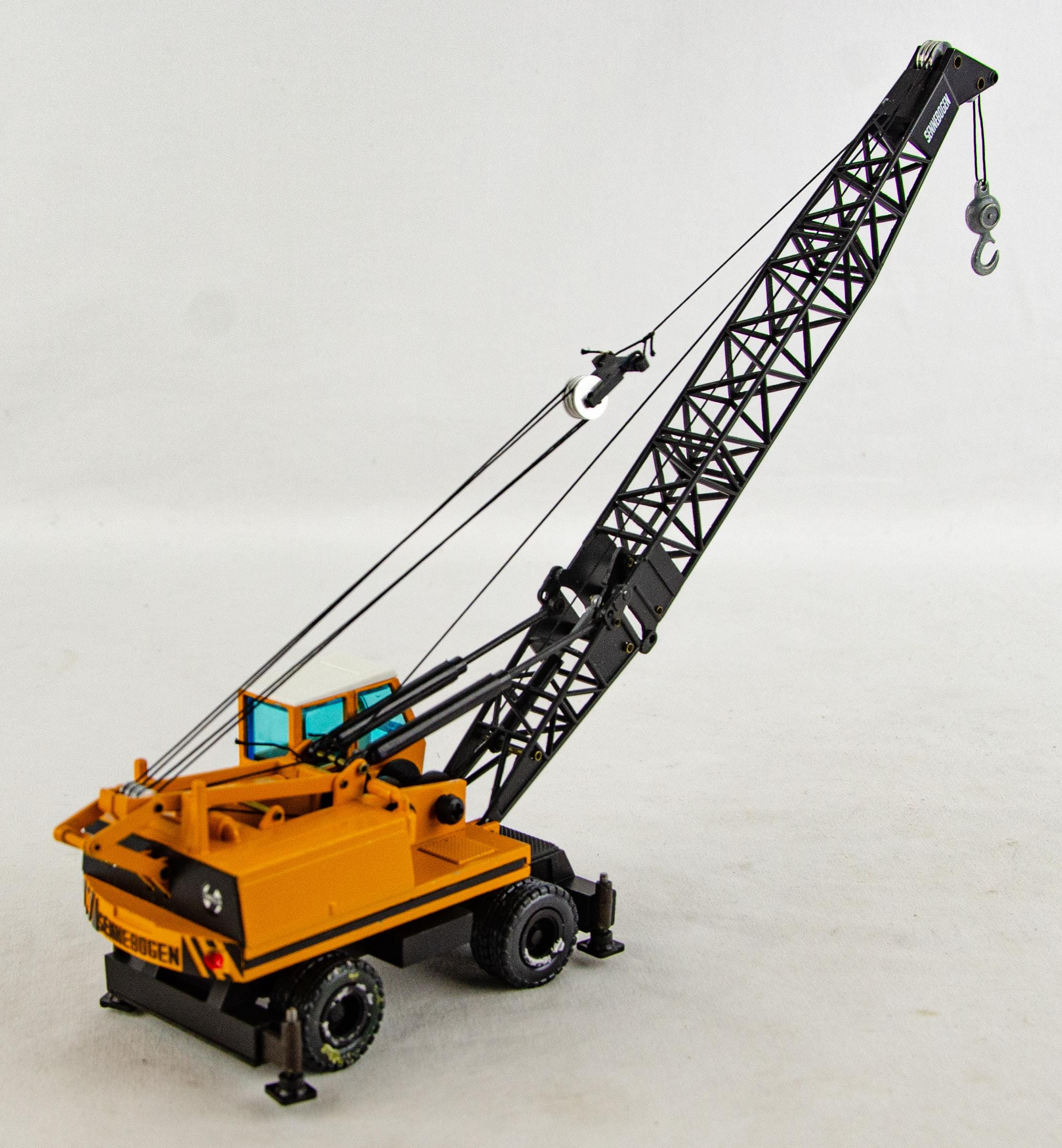 Conrad 2810 Sennebogen Hydraulic Crane Excavator German 1:50 Scale