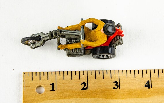 1970s Hot Wheels Mattel Rrrumblers Red Torque Chop W/ Rider