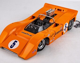 1/18　GMP McLaren　M8A ＃5 GMP 12022 1968 Denny Hulme McLaren M8A #5 Orange 1:18 Scale