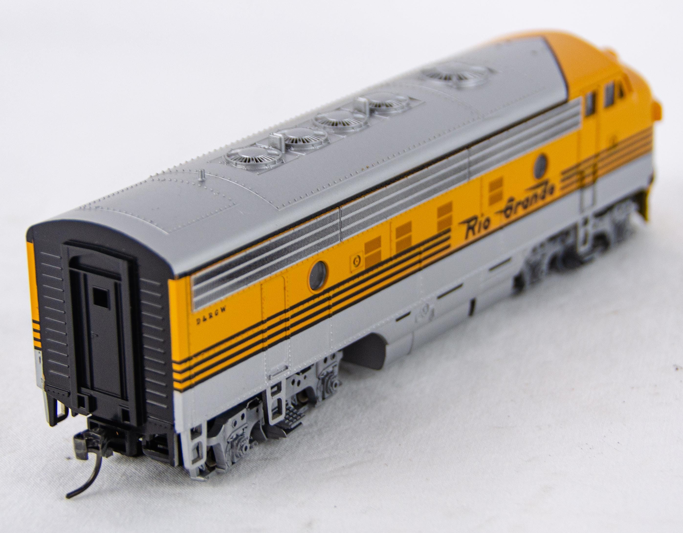 Stewart Hobbies 1:87 Denver Rio Grande Diesel F7A Locomotive