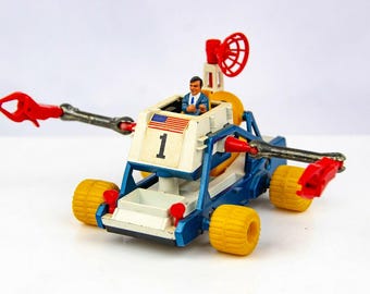Vintage Corgi Toys #811 James Bond Diamonds Are Forever