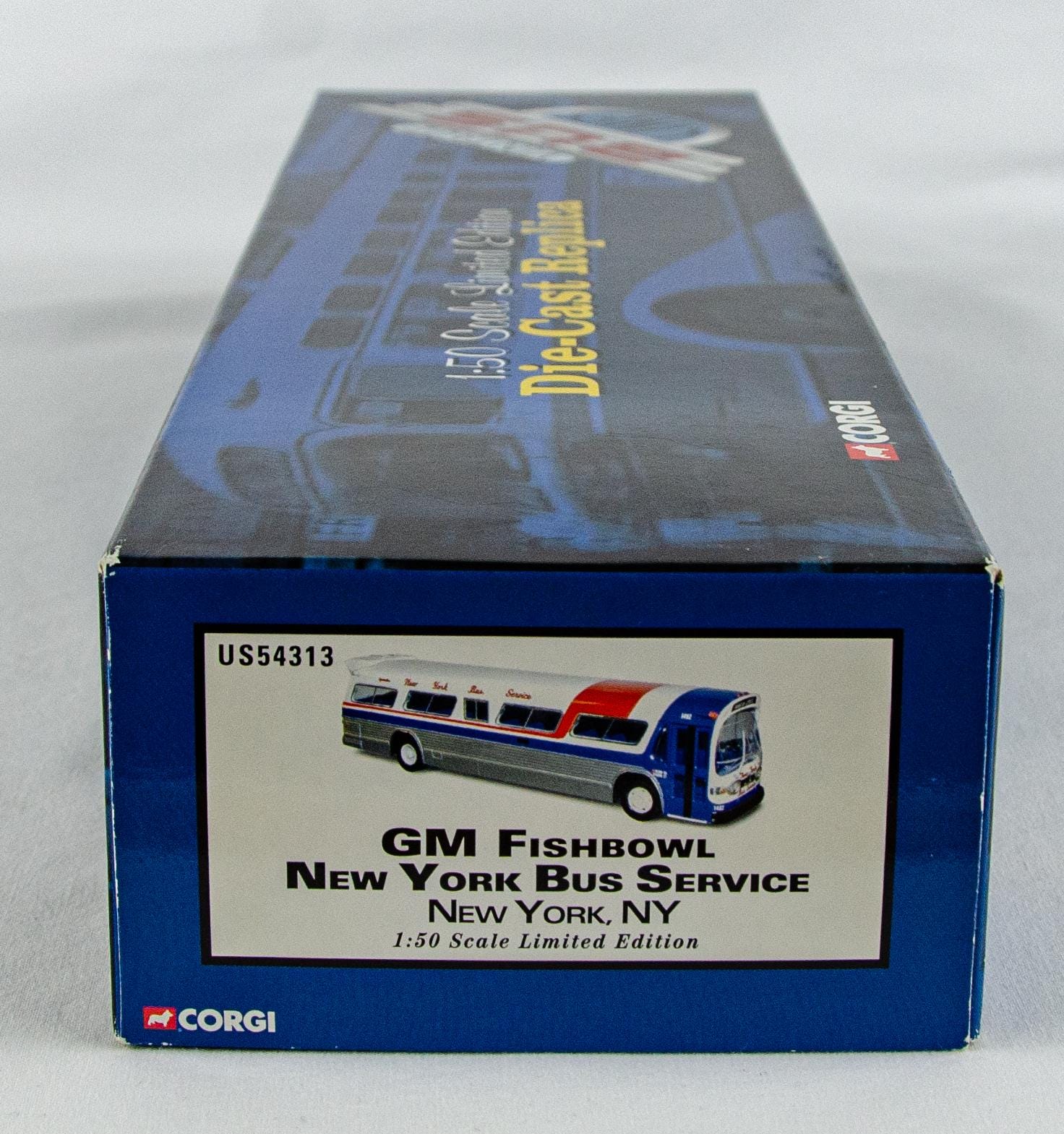 Corgi US54313 GM Fishbowl New York Bus Service 1:50 Scale Diecast