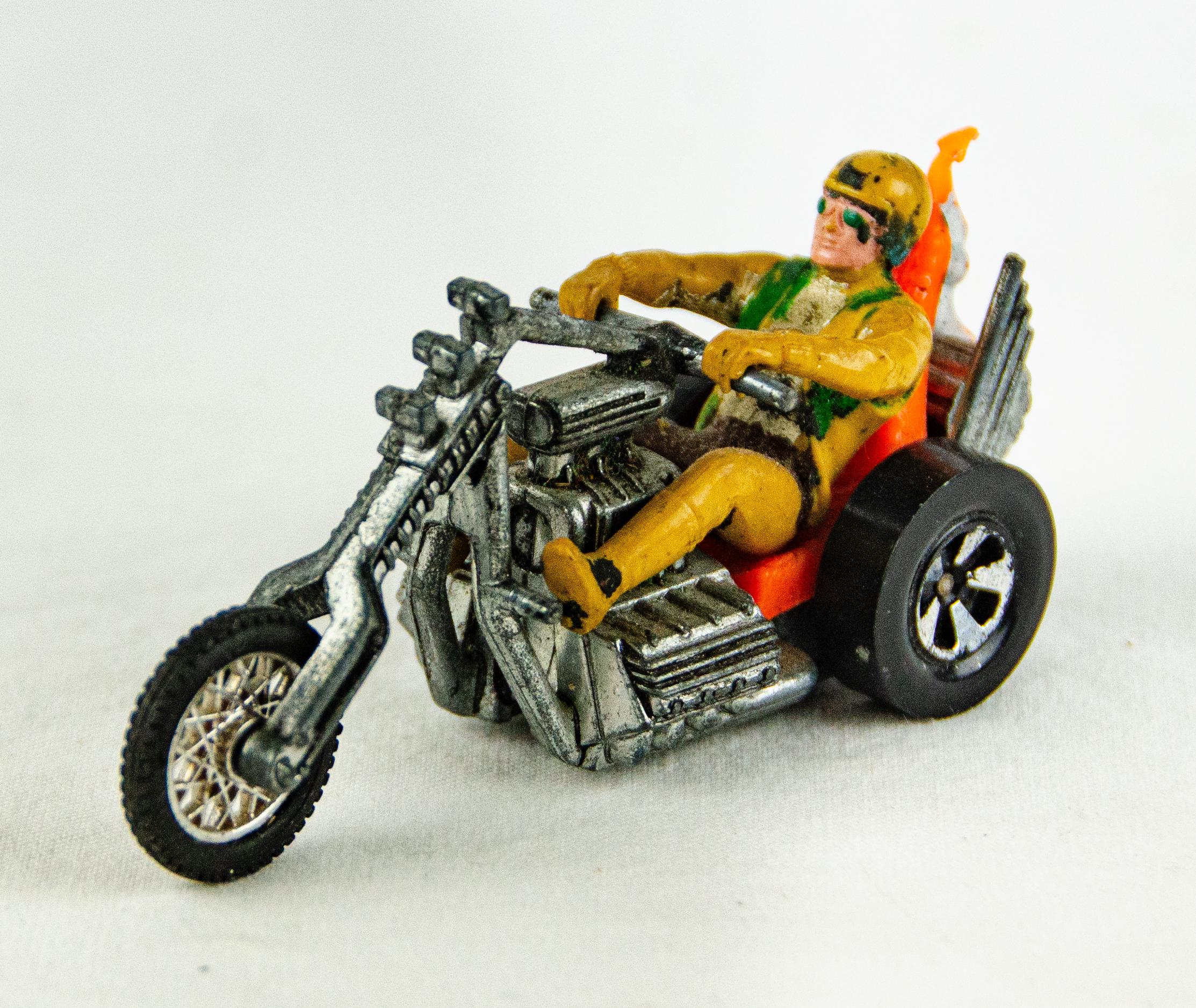 1970s Hot Wheels Mattel Rrrumblers Orange Torque Chop W/rider