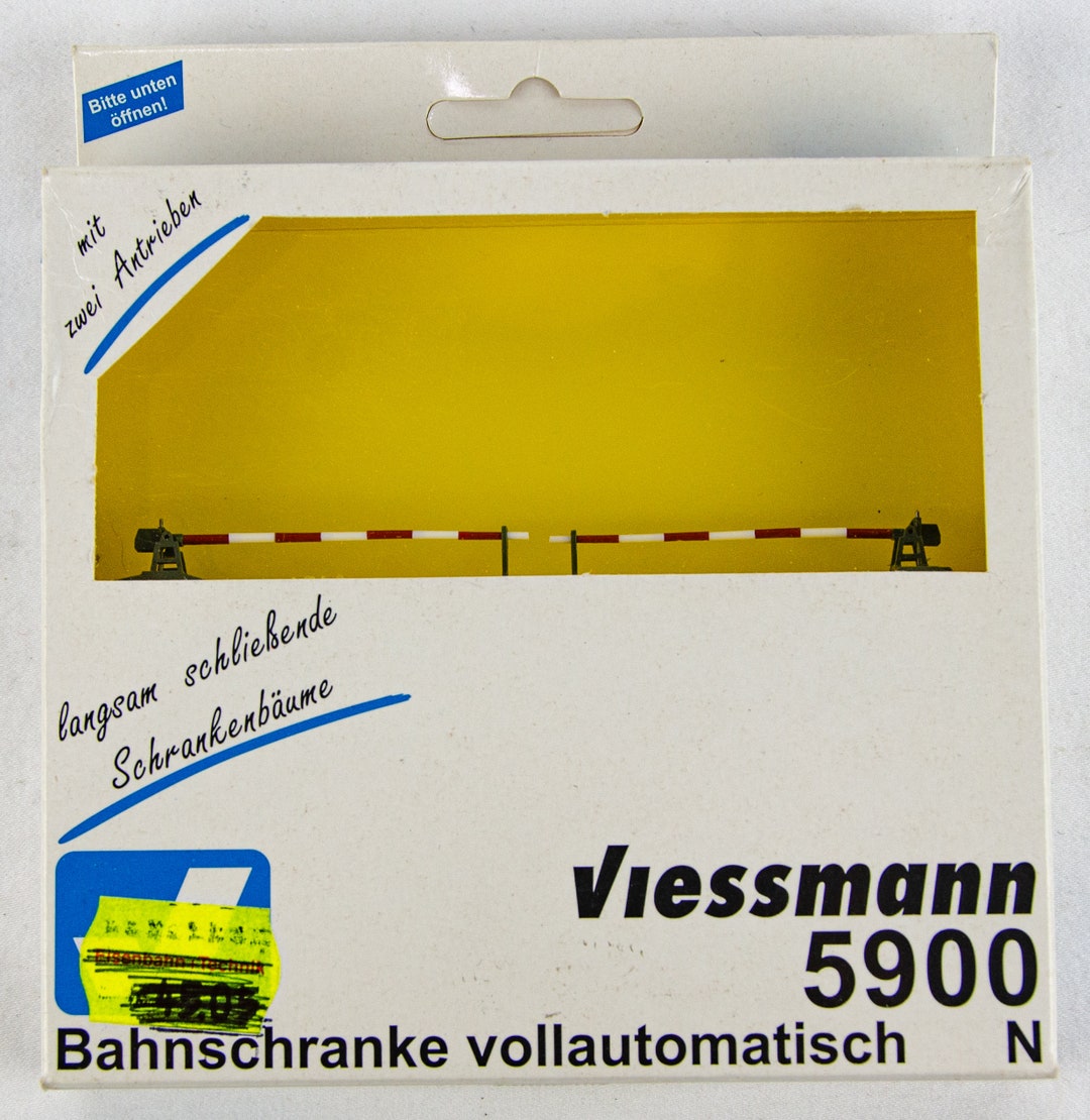 Viessmann 5900 Railroad Crossing Gates 1160 N Scale Model Etsy