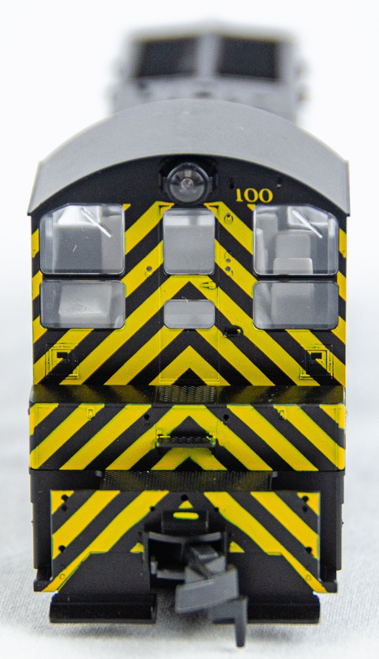 Kato 37-106 NW2 Phase 1 Denver Rio Grande 100 Collectible Model 