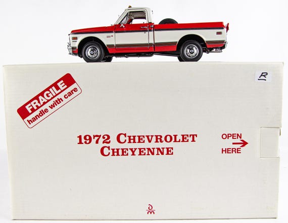 Vintage 1990s Danbury Mint 1972 Chevrolet Cheyenne Diecast