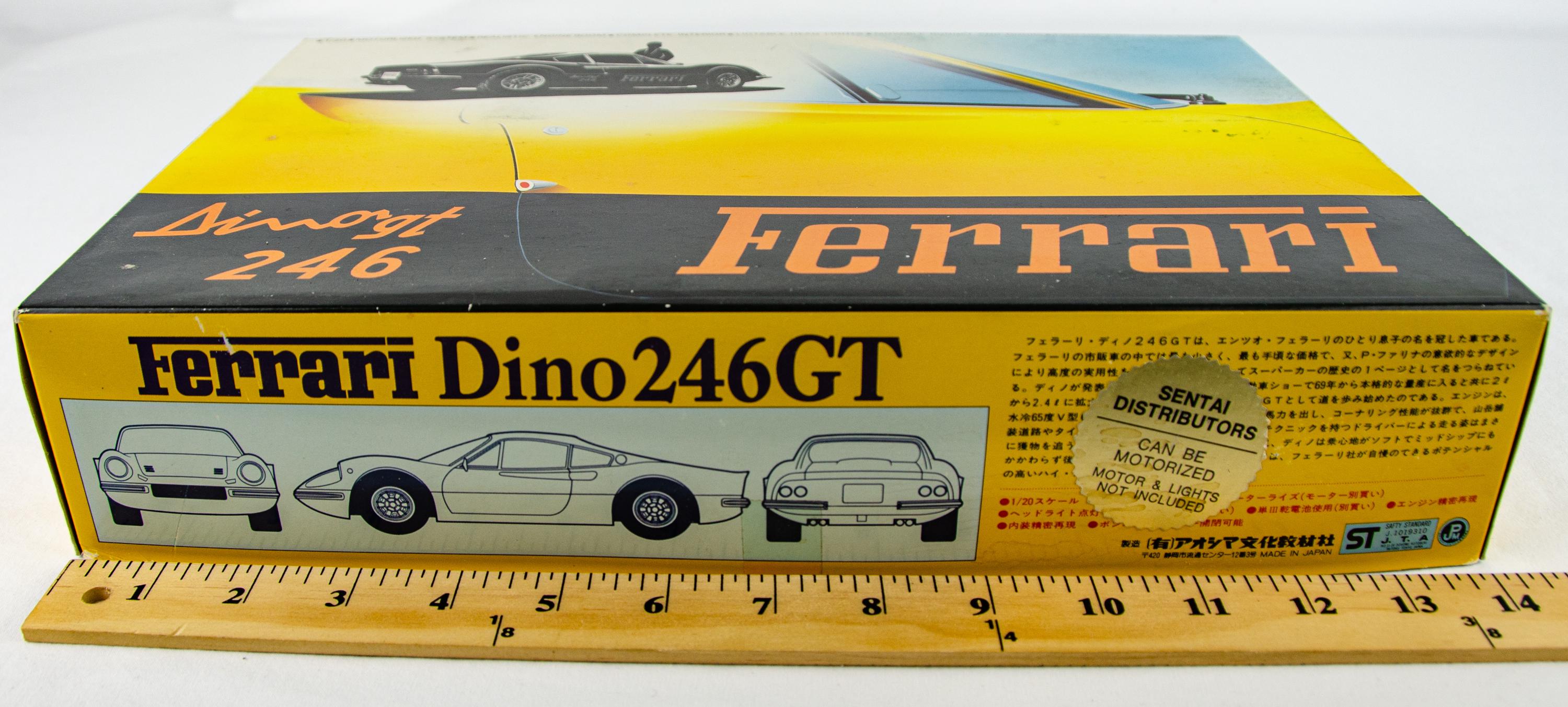 Aoshima Ferrari Dino 246 GT Midship Series Japan 1:20 Scale