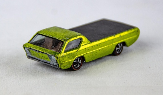 1967 Hot Wheels Mattel Redline Deora Green 1:64 Scale