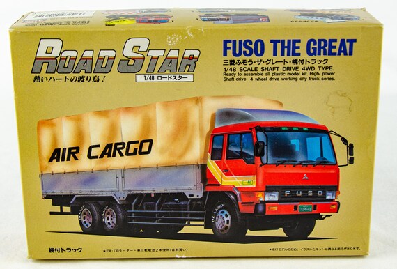 FUSO クレーン？ミニカー ？ティッシュ箱くらい？ Arii A564-600 Road Star Fuso the Great 1:48 Scale Plastic