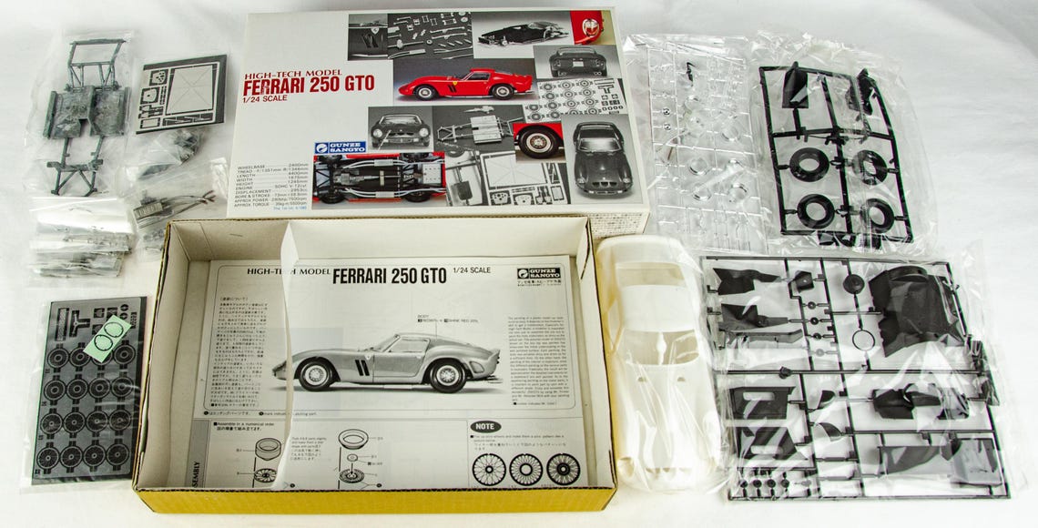 Gunze Sangyo Ferrari 250 GTO 1/24 Model Kit #18898