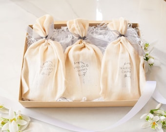 Organic Natural Skin Care Spa Gift Set with Soothing Bath Soak