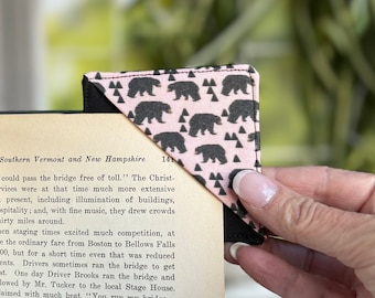 Bear Bookmark, Page Saver for Booktrovert, Fabric Corner Bookmark with Woodland Animal Theme, Bookish Aesthetic Book Marker, Unique Bookmark