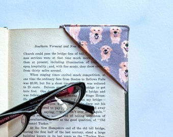 Golden Retriever Bookmark, Fabric Corner Bookmark for Bookworms, Golden Retriever Ornament for Books, Golden Retriever Gifts for Bookish Mom