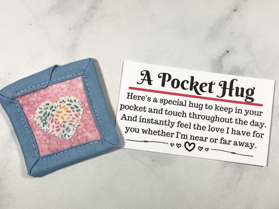 Pocket Hug Gifts for Elderly Women, Unique and Sentimental Pocket Prayer  Quilt, Mini Quilt for Loved Ones, Loving Quilted Pocket Hug Hearts 