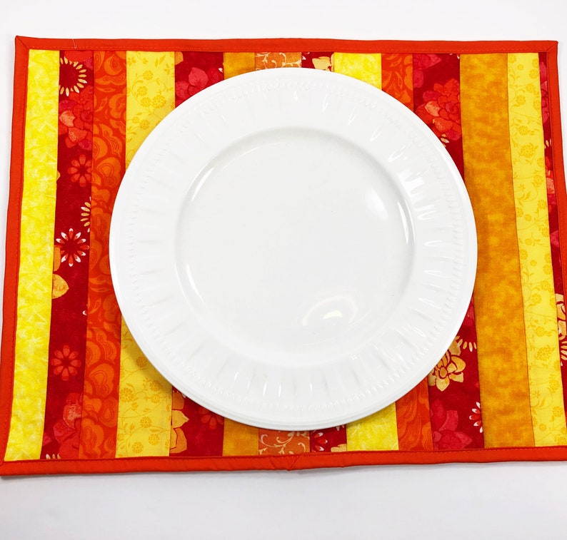 Red Quilted Placemats Floral Place Mats Set of 4 Dining Etsy