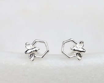 Bee and Honeycomb studs earrings for girl or woman, Bee and Honeycomb Sterling Silver AG925 small stud earrings for her