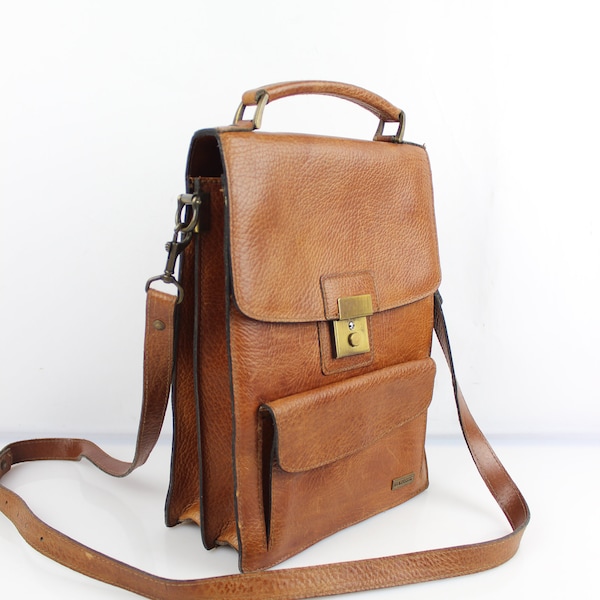 Vintage Le Tanneur men's brown leather shoulder bag with key Very good condition (3081)